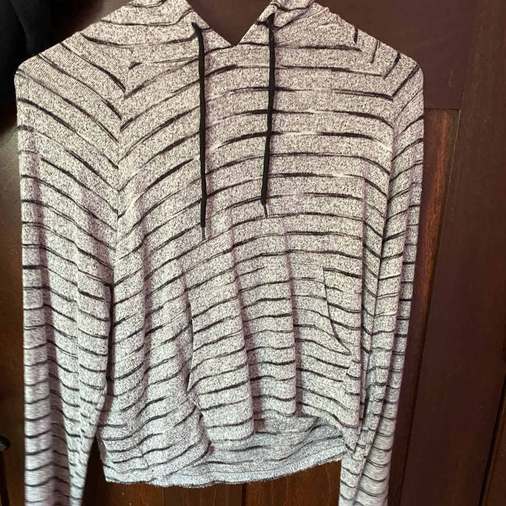 Striped soft sweatshirt from target. Size Small.
